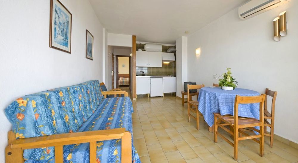 Apartamentos Mira Mola Figueretas Экстерьер фото